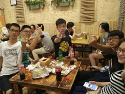 清溪镇烧烤加盟,学烧烤技术,开烧烤店多少钱疯狂烤翅加盟